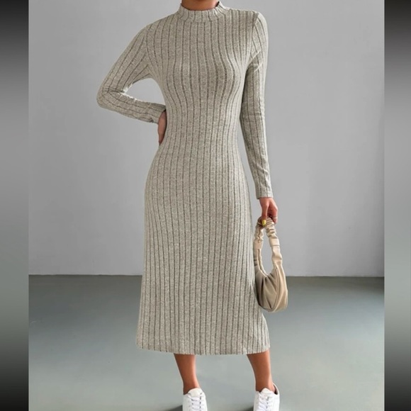 Stellar Maxi Dress - Picture 5 of 5